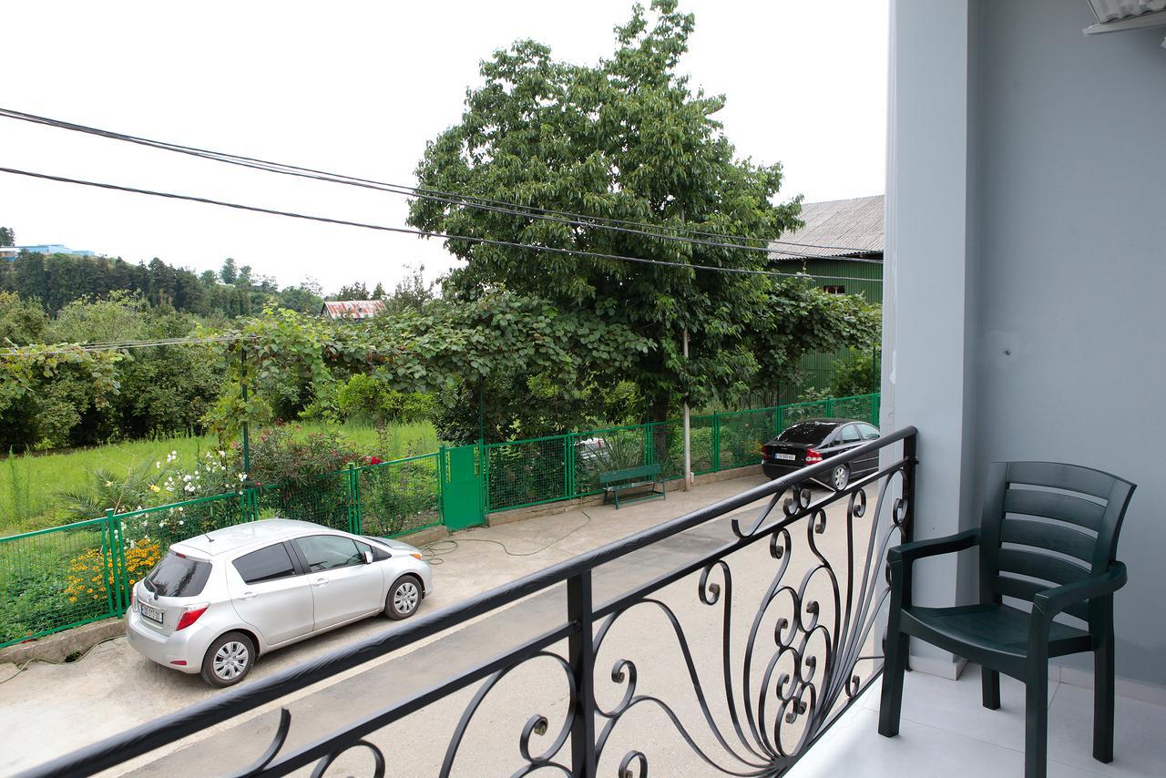 Hotel Botanica Chakvi Esterno foto
